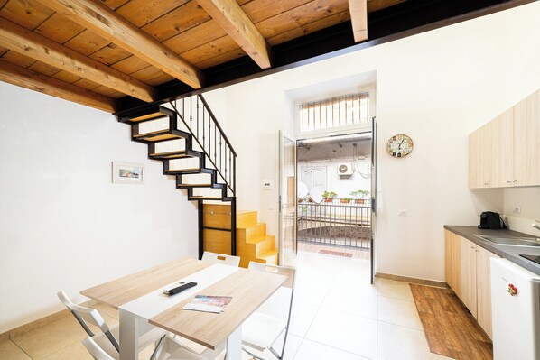 Classic Apartment - Corso 138 By DomusExtra (Naples)