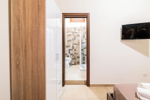 Comfort Room - Corso 138 By DomusExtra (Naples)