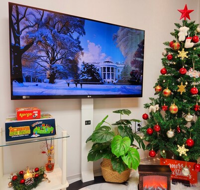 A new building,3 bedrooms,4 beds,2 bathrooms,air conditioning,heating system