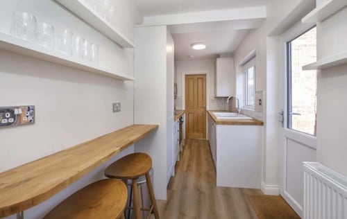 4 bedroom house, close to Walmgate bar, sleeps 7