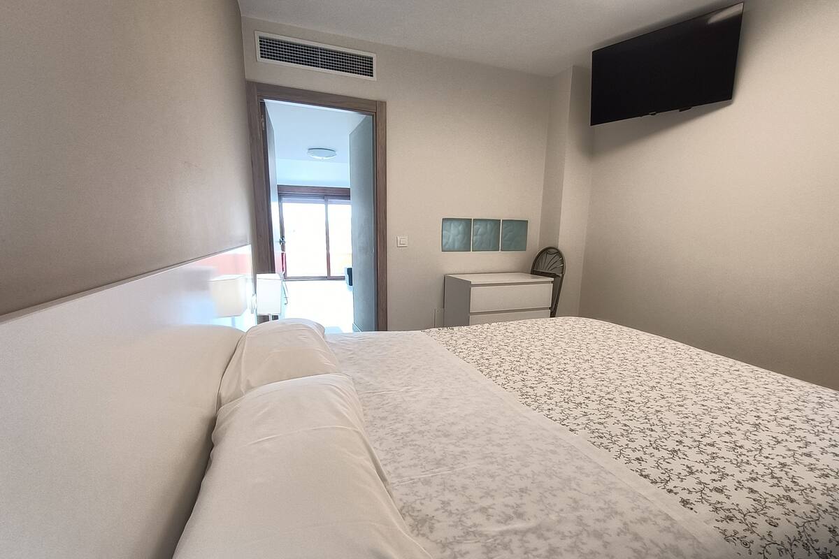Deluxe Studio, Balcony, Mountain View