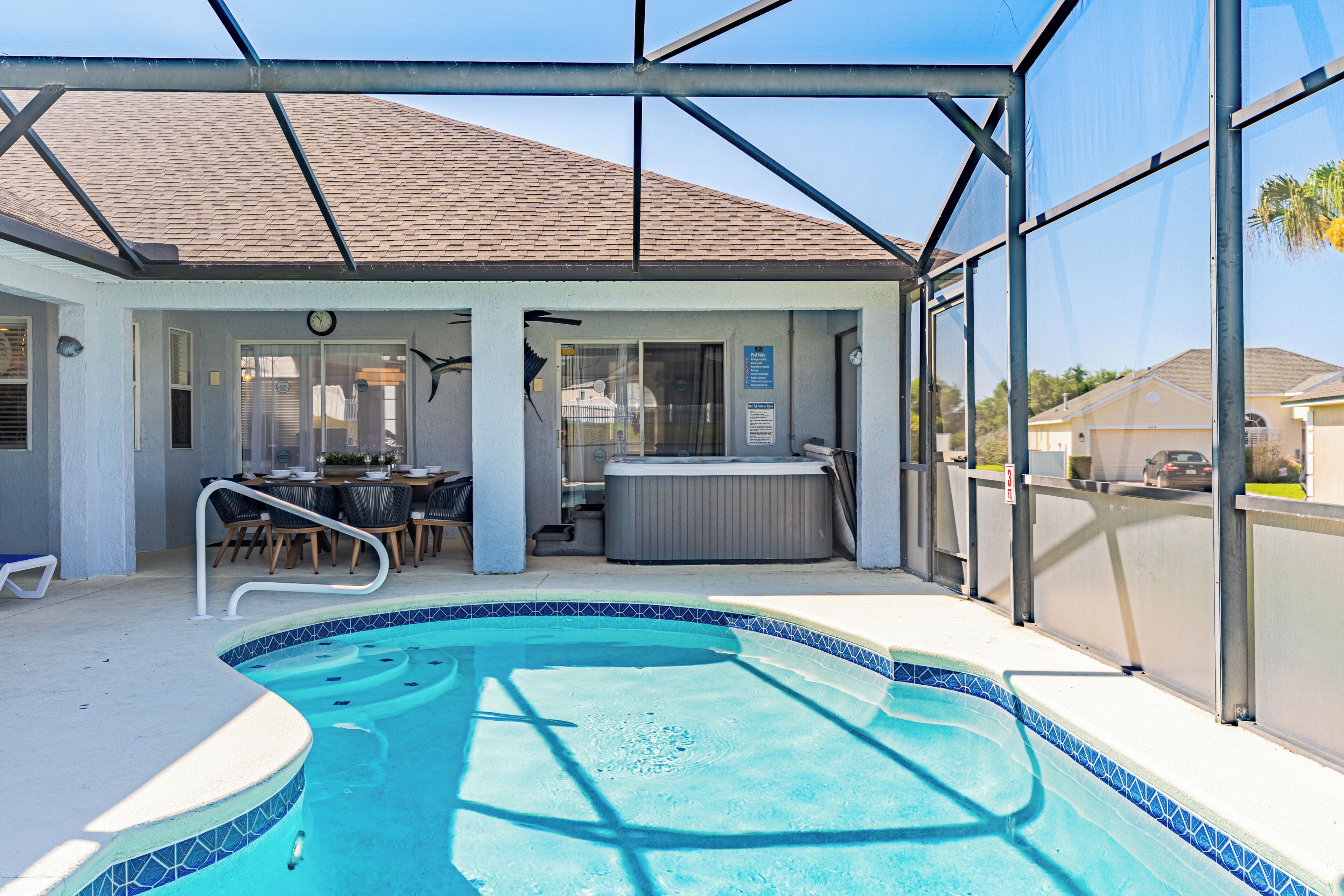 Outdoor pool, a heated pool