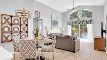 Smart TV, videojuegos y libros