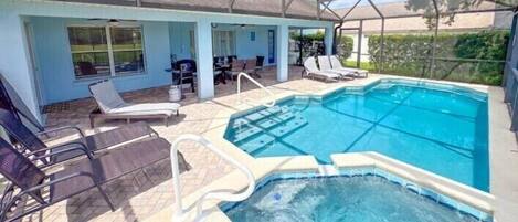 Outdoor pool, a heated pool