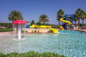 Outdoor pool, a heated pool - 4BR Golf & Disney Villa, Pool, Spa, Game Room (Davenport)