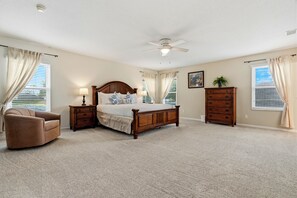 5 bedrooms, iron/ironing board, free WiFi, bed sheets