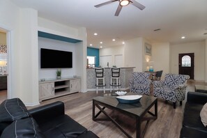 Een smart-tv, videogames en boeken