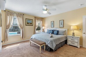 5 bedrooms, iron/ironing board, free WiFi, bed sheets - ☀️ Spacious 5BR Villa Near Disney | South-Facing Pool, Spa & Game Room (Kissimmee)