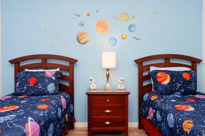 5 chambres, fer et planche à repasser, Wi-Fi gratuit, draps fournis