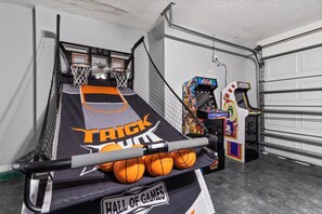 Spielezimmer