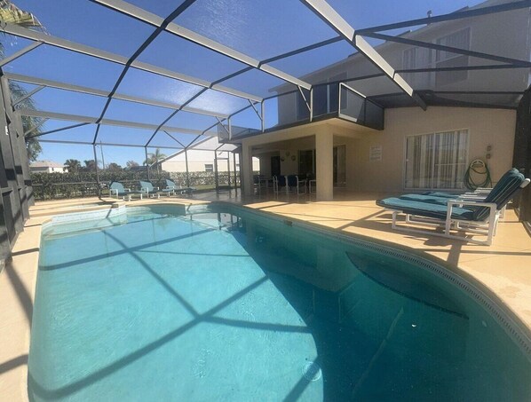 Piscina