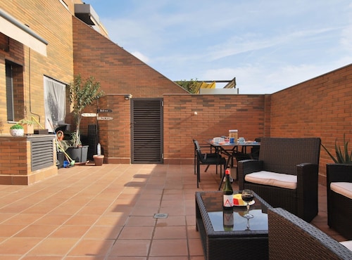 Home Pool and Beach · Planta baja w/piscina - 5 min de la playa