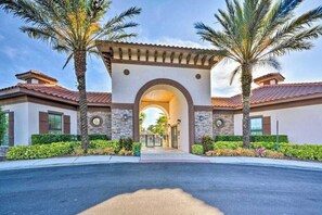 Exterior - Sensory Friendly 5BR Villa PoolTheater Game Room Calm Spaces for All (Davenport)
