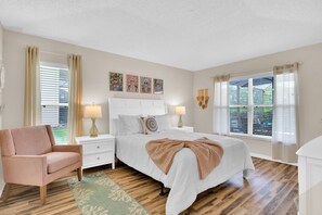 4 Schlafzimmer, Bügeleisen/Bügelbrett, Reisekinderbett, kostenloses WLAN