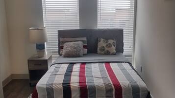 1 bedroom, iron/ironing board, WiFi
