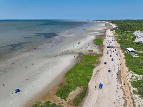 Walk to Private Bayside Beach!