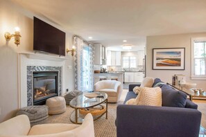 TV, fireplace, offices - Private deck, walk to Commercial Street! (Provincetown)