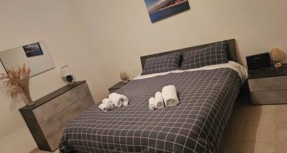 Anna's House near Airport