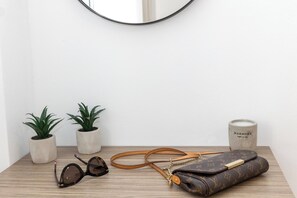 Miscellaneous - Chic 1-bedroom apartment with WiFi, AC in vibrant Kallithea (Kallithea)