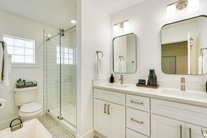Casa (2 Bedrooms) | Interior