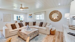 Hús (2 Bedrooms) | Að innan