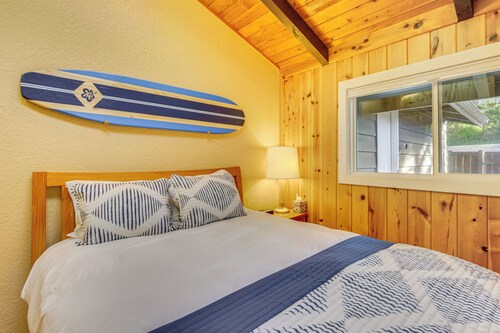 Private Beach Access: Serene Escape in Depoe Bay