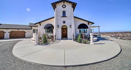 Chic Paradise Home w/ Terrace: 13 Mi to Wineries!