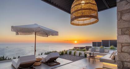 Villa 'Nimbus Villas' with Sea View, Wi-Fi and Air Conditioning