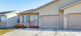 2 Mi to Lake Michigan: Cozy Duplex w/ Private Yard