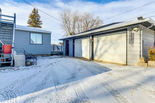 2 Mi to Lake Winnebago: Studio w/ Private Yard!