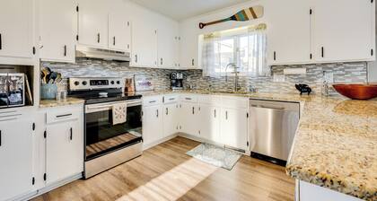 Private Boat Dock: Troutman Home on the Water!