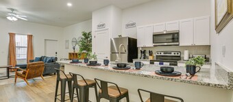 Walkable Downtown Labelle Apt w/ Private Balcony!