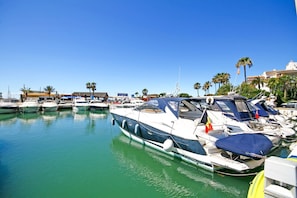 Marina