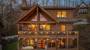 4 bedrooms