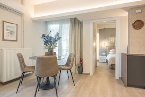 LĂ€genhet | 1 sovrum och skrivbord