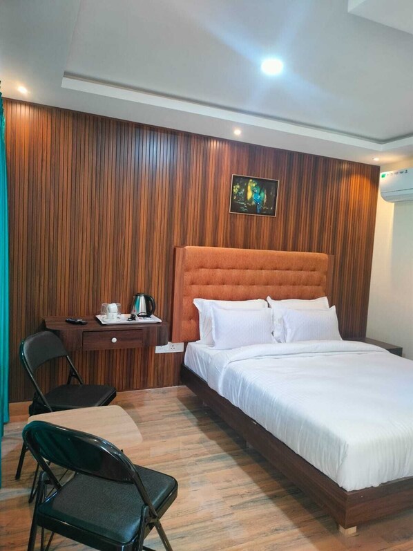 Cottage Exécutif | 1 chambre, bureau, espace de travail pour ordinateur portable