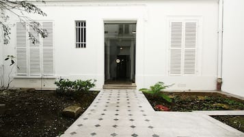 Ngoại thất