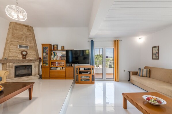 Villa | 3 habitaciones, escritorio y insonorización 
