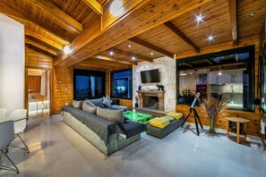 Casa | 2 habitaciones y escritorio 