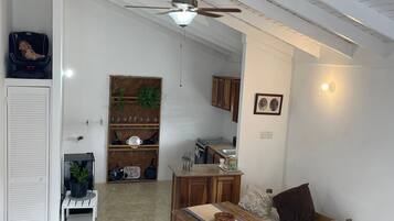 Bungalow, 2 Bedrooms, Accessible, Smoking | Bahagian dalam