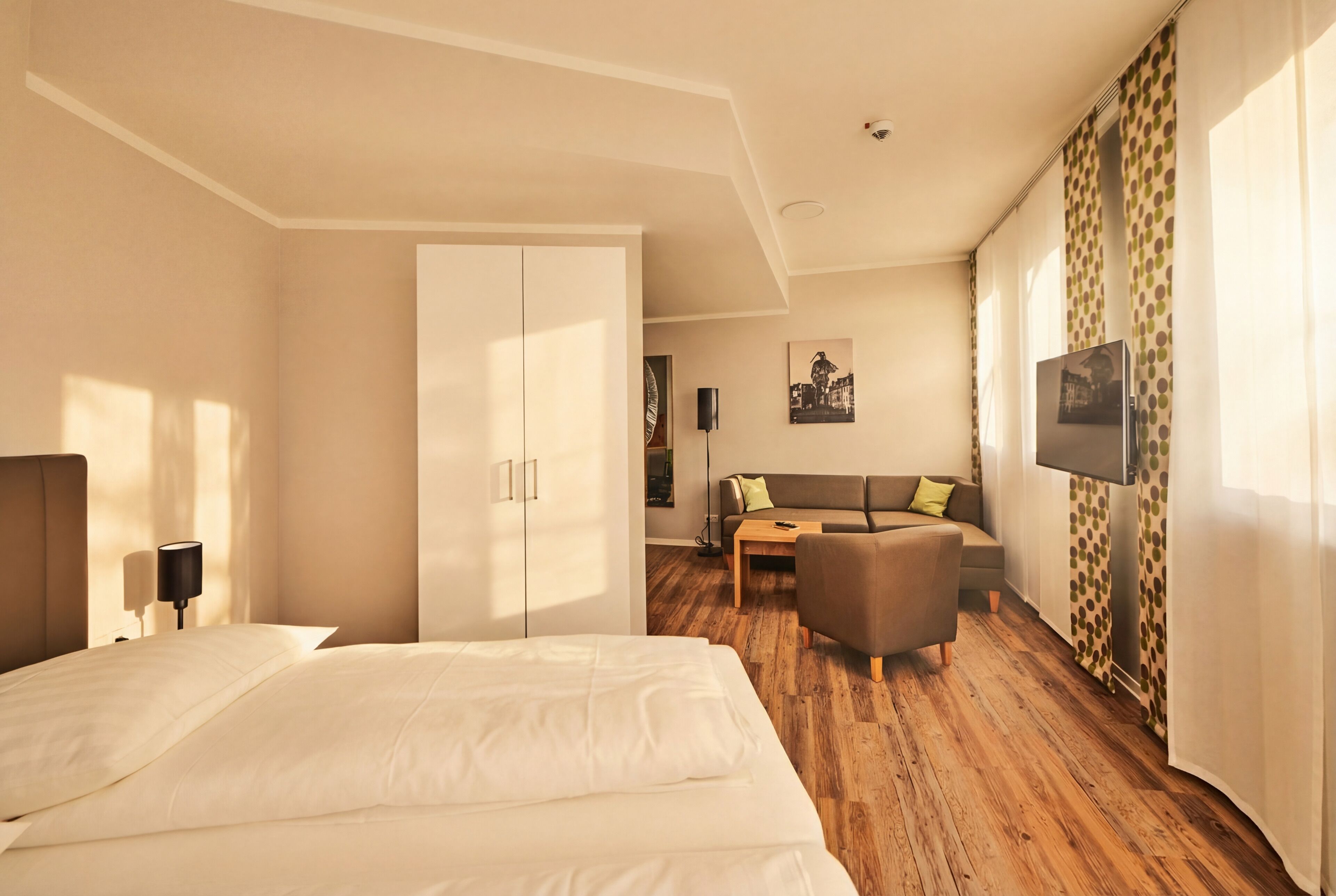 Superior Apartment | Soundproofing, iron/ironing board, free WiFi, bed sheets