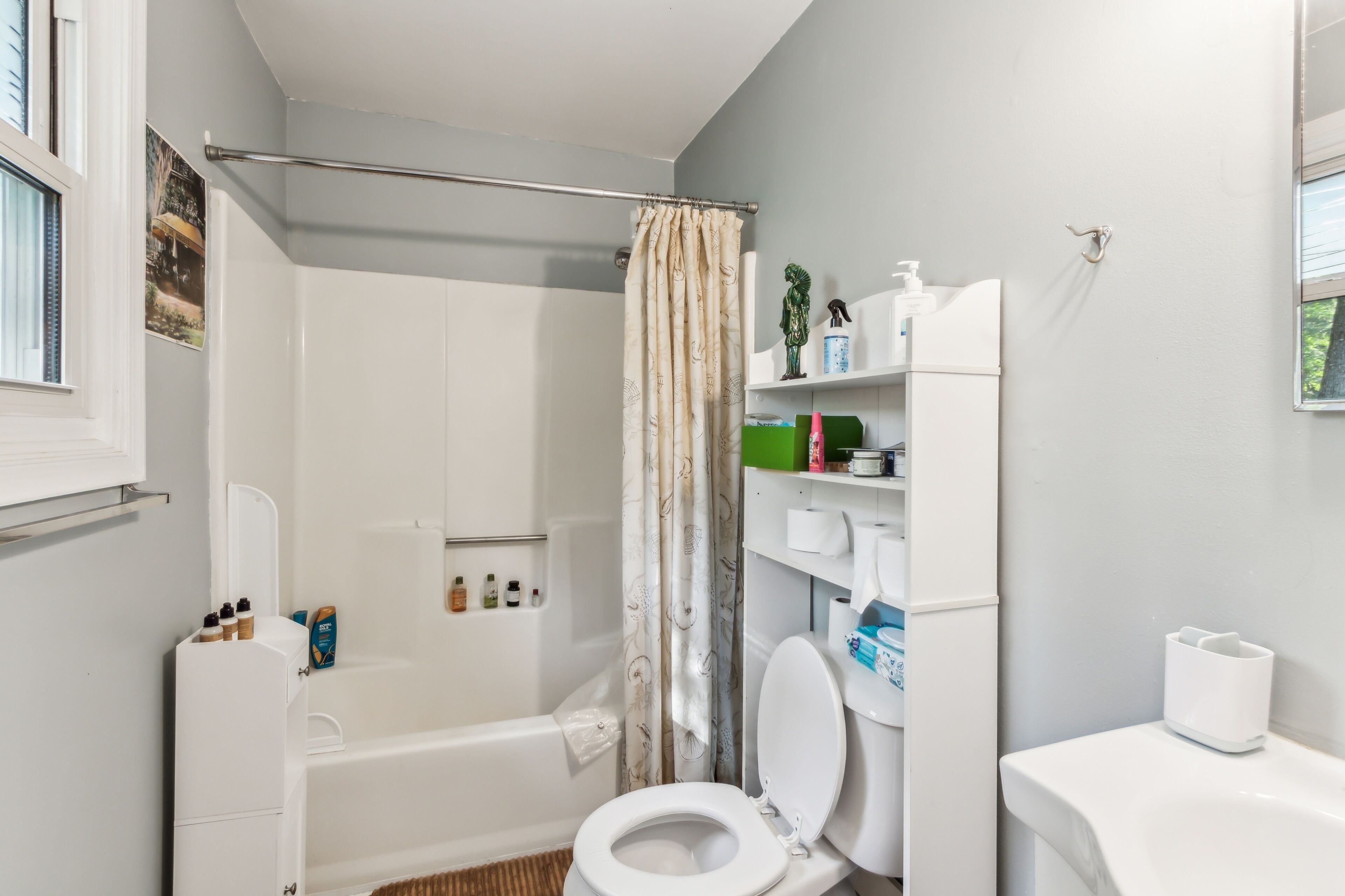 House, 3 Bedrooms | Bathroom