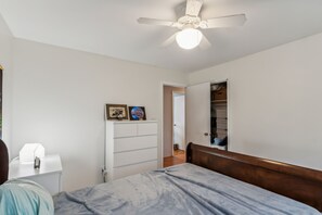 House, 3 Bedrooms | 3 bedrooms, desk, laptop workspace, free WiFi