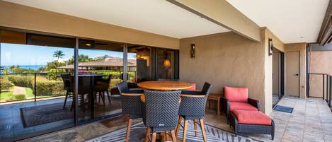 Condo, 2 Bedrooms | Outdoor dining