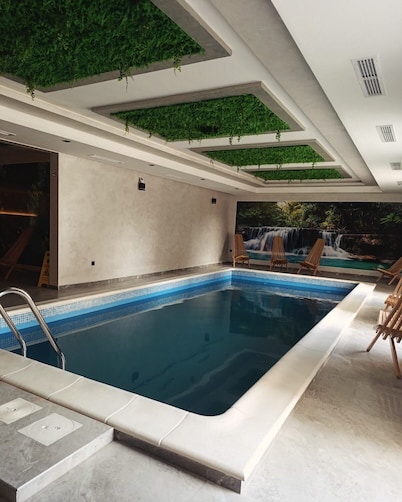 New, Complete Equipped Apartment With Spa, Indoor Pool and Parking Place!!