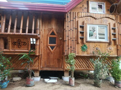 Room-aremen Transient, Nipa Hut With sha