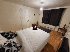 Standard Room | Free WiFi - Comfortable Stay - Nowill Court (Sheffield)