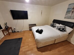Standard Room | Free WiFi - Comfortable Stay - Nowill Court (Sheffield)
