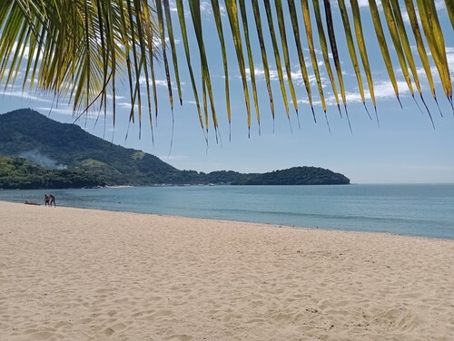 Garatucaia, Angra dos Reis airy house. Family environment 