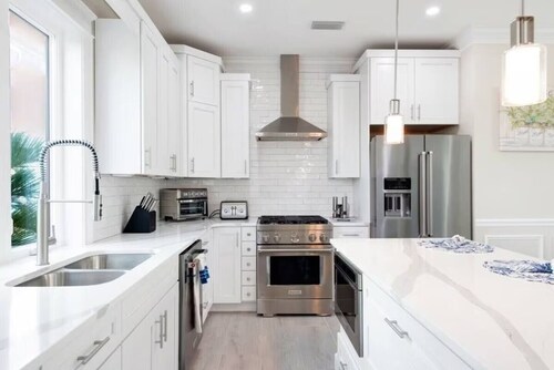 AMI Beach Oasis • Steps to Beach • Newly Built, Only a few steps away from the beach!
